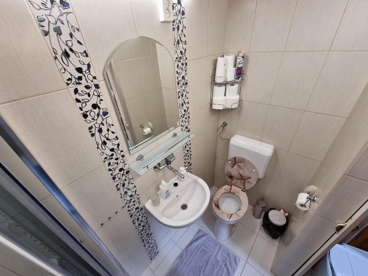 מישקולץ Little Cozy Apartman מראה חיצוני תמונה